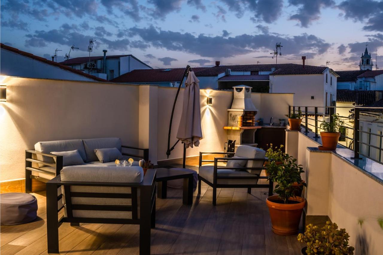 Apartamentos Turísticos El Altozano Fuentes de León Exterior foto
