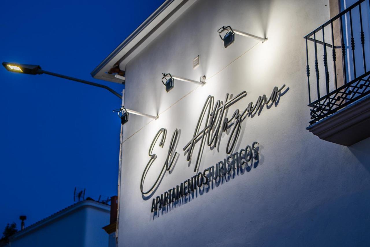 Apartamentos Turísticos El Altozano Fuentes de León Exterior foto